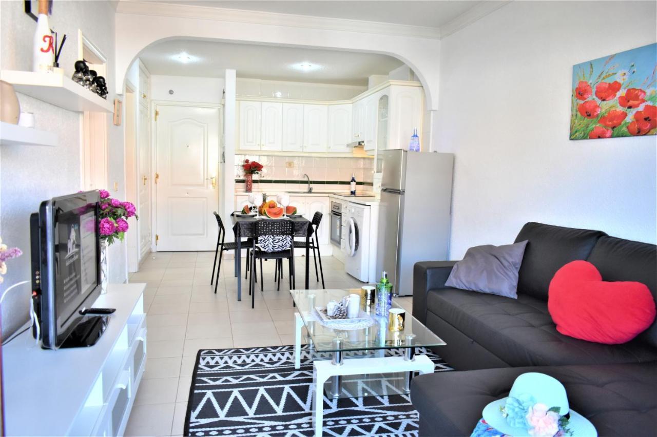 Cozy Apartment Tenerife South Wifi & Pool 코스타델실렌시오 외부 사진