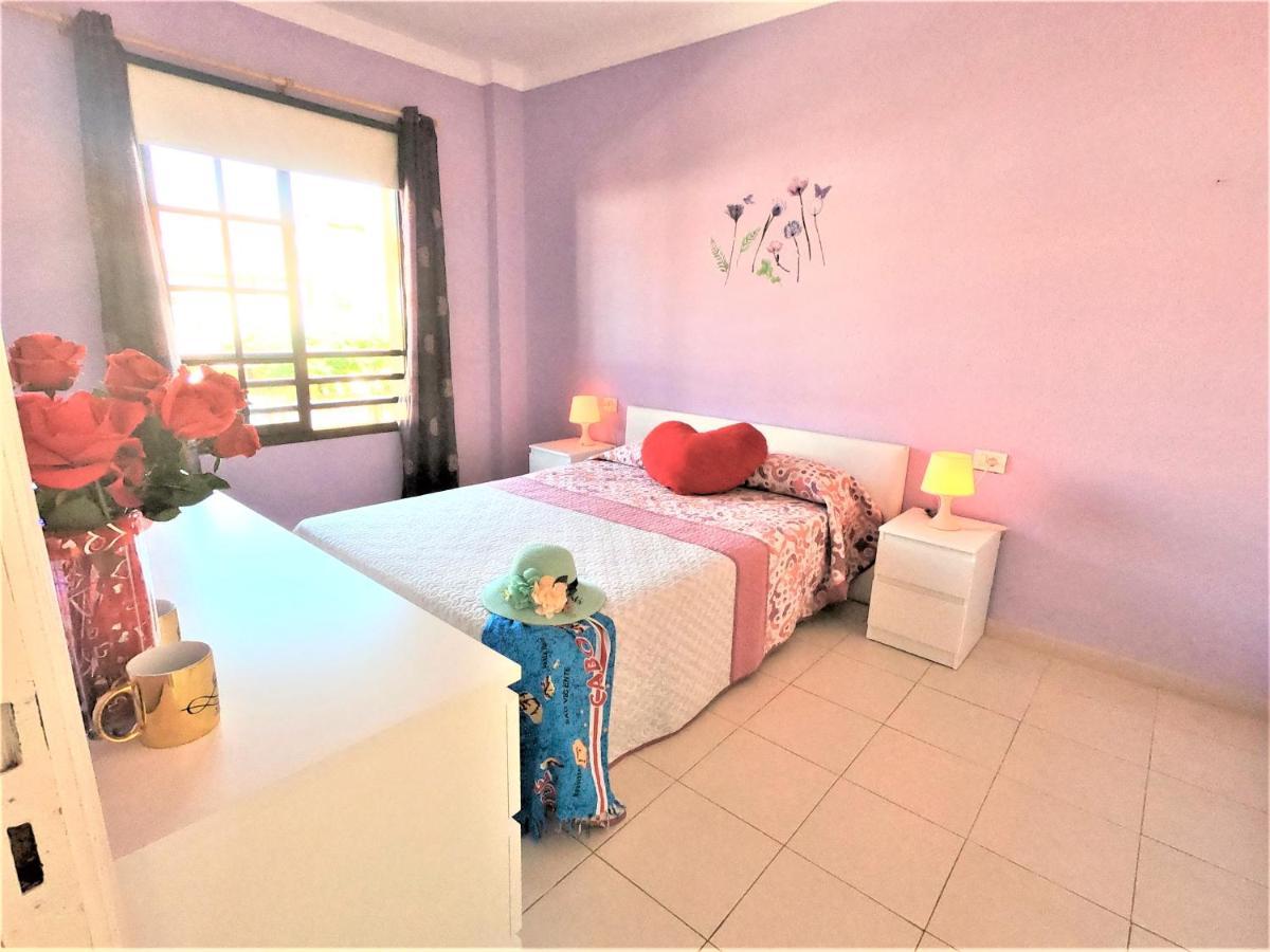 Cozy Apartment Tenerife South Wifi & Pool 코스타델실렌시오 외부 사진
