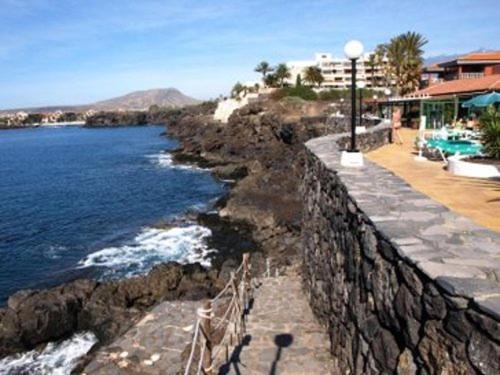 Cozy Apartment Tenerife South Wifi & Pool 코스타델실렌시오 외부 사진
