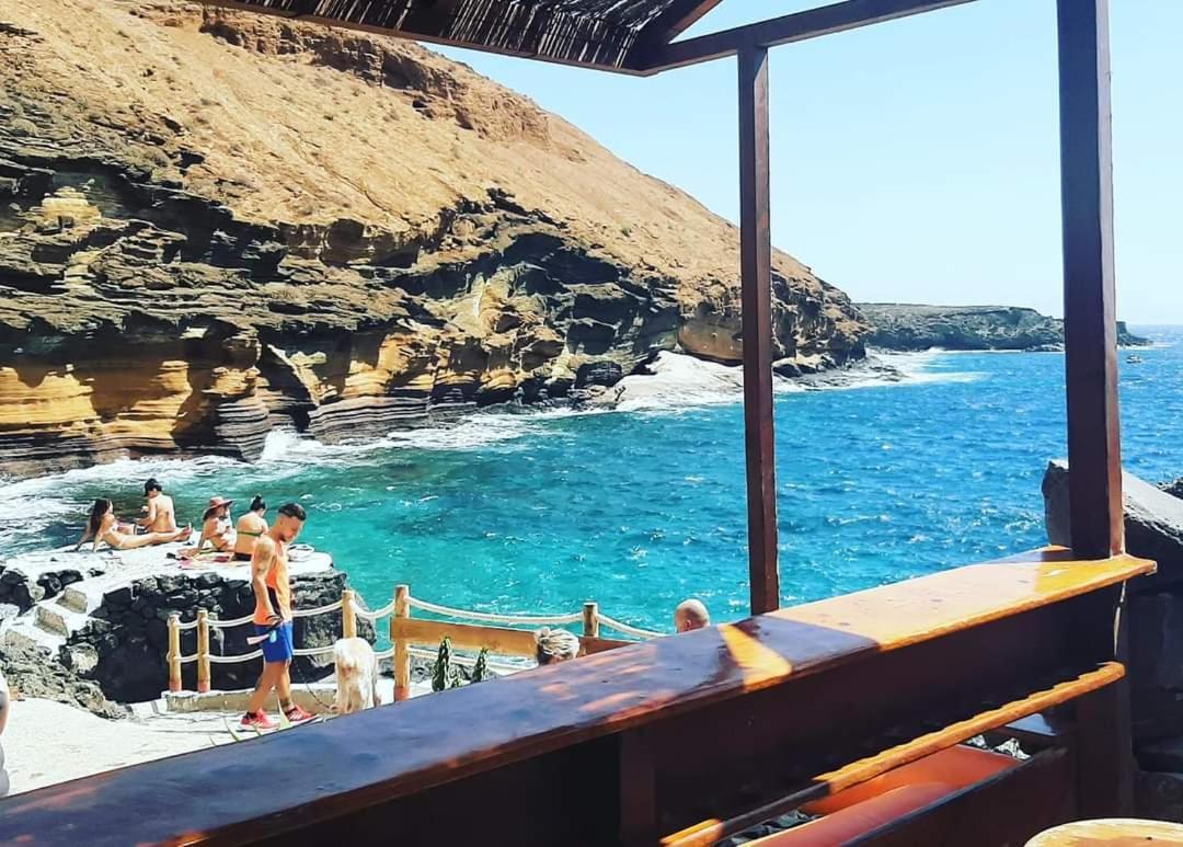 Cozy Apartment Tenerife South Wifi & Pool 코스타델실렌시오 외부 사진