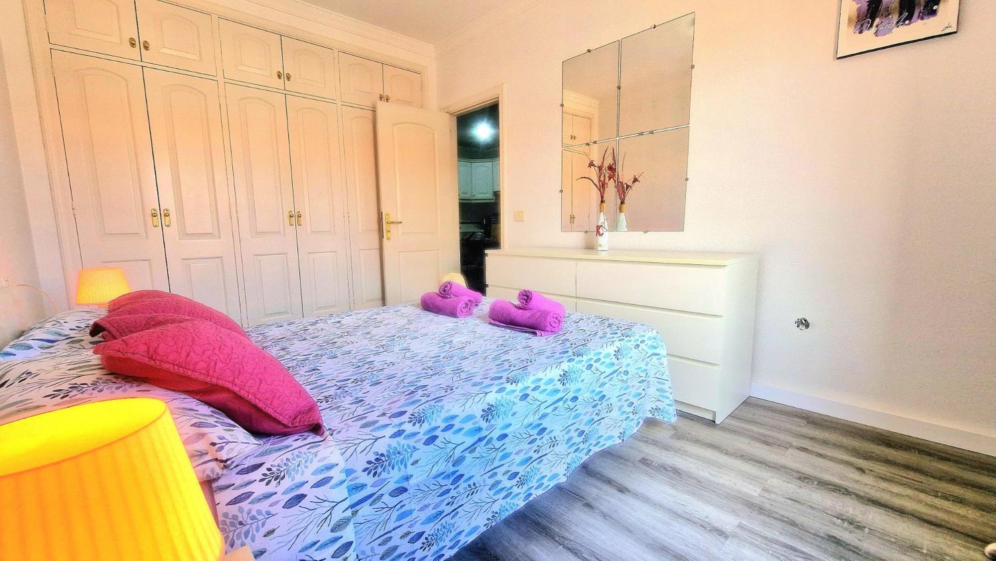 Cozy Apartment Tenerife South Wifi & Pool 코스타델실렌시오 외부 사진