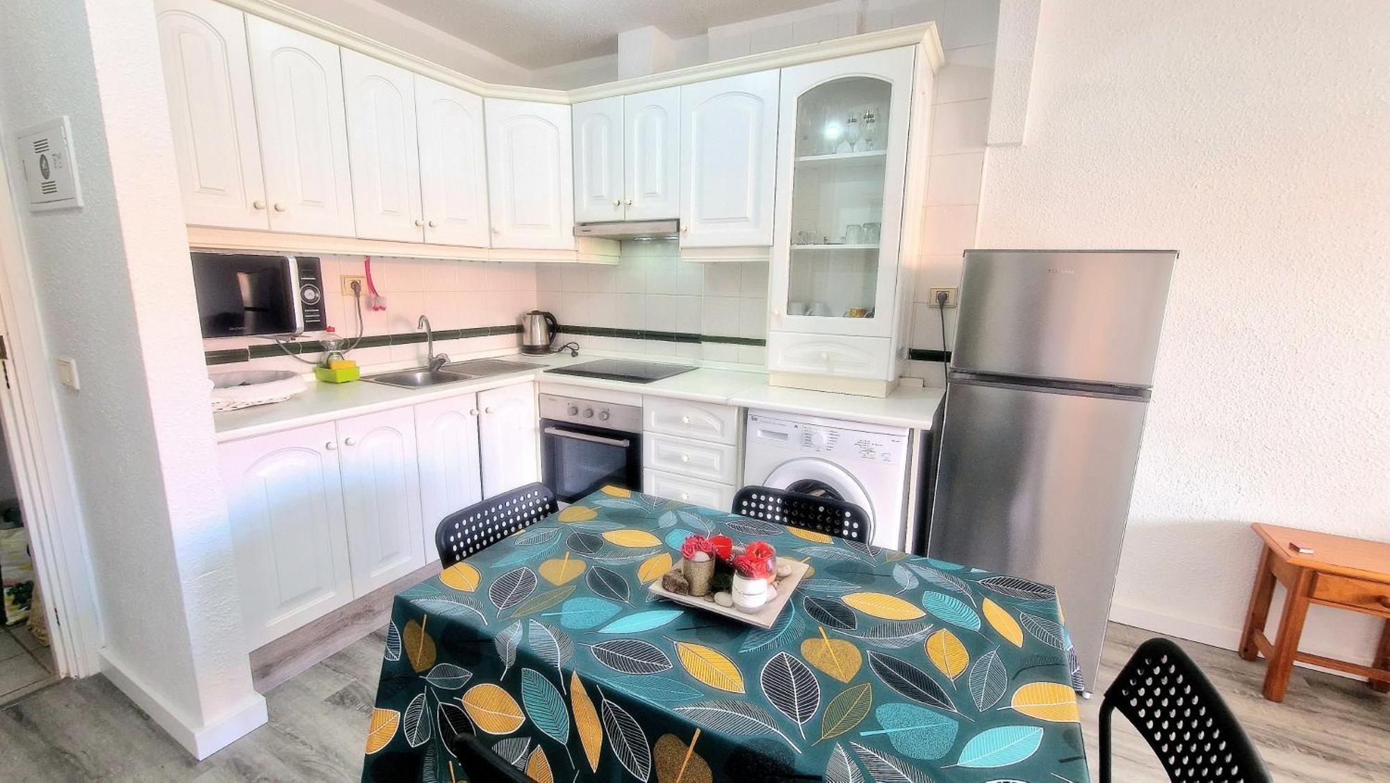 Cozy Apartment Tenerife South Wifi & Pool 코스타델실렌시오 외부 사진